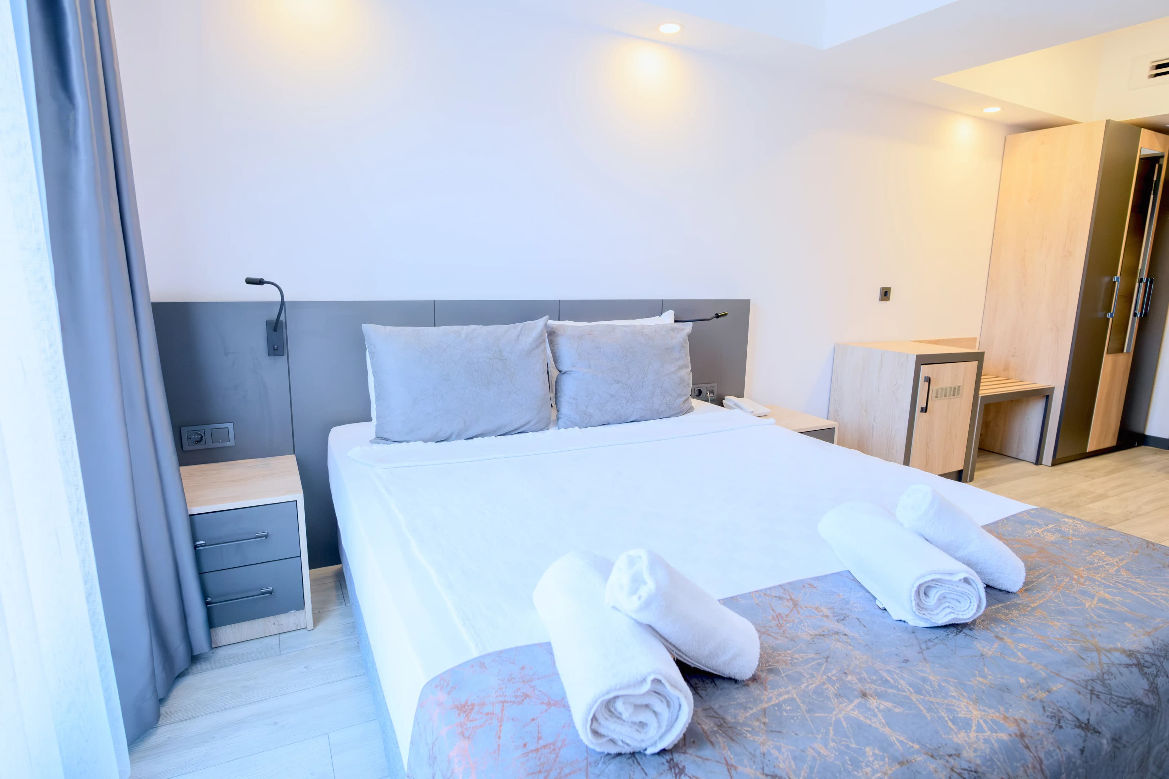 Deluxe Single Room