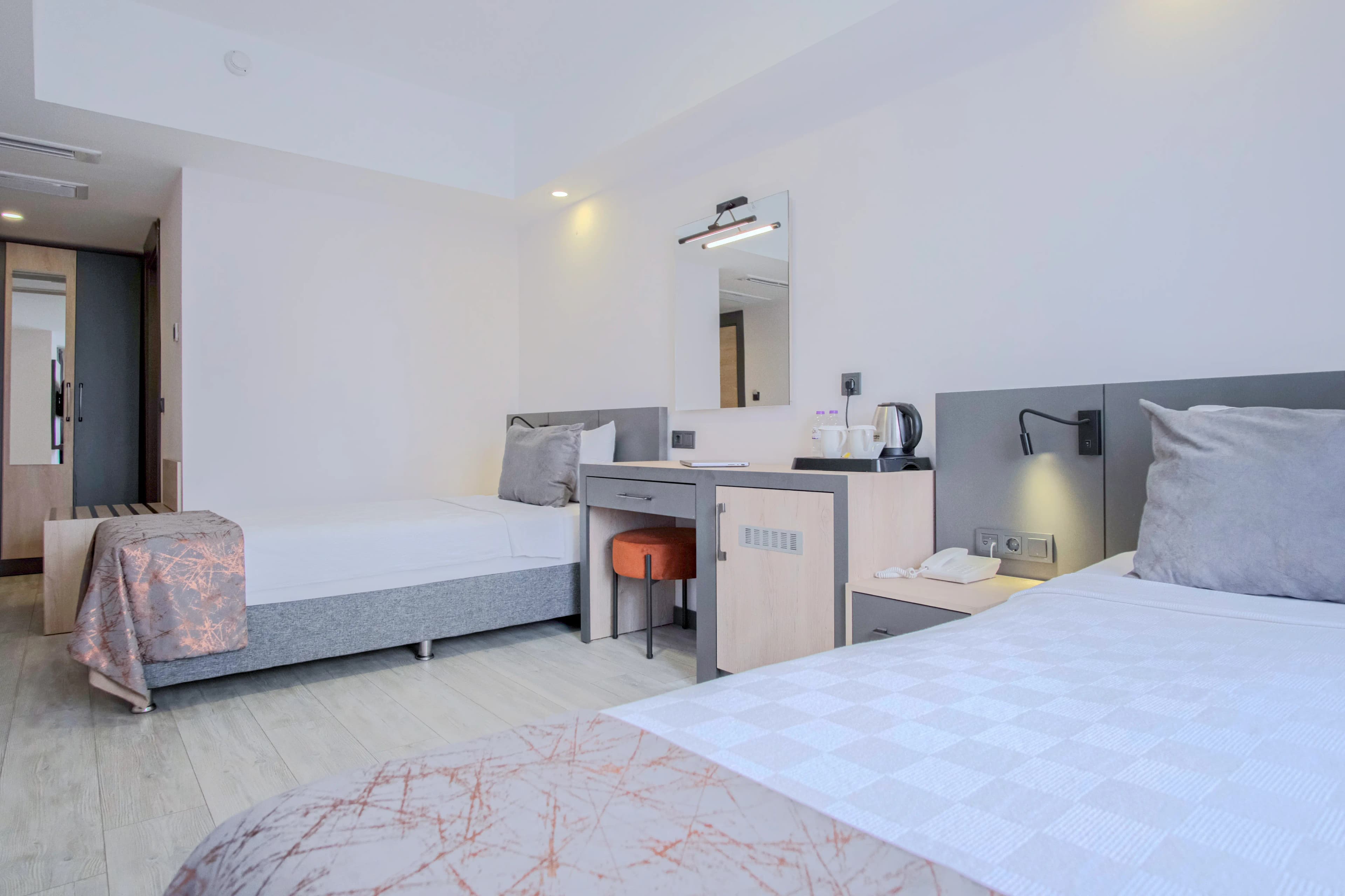 Deluxe Room TW